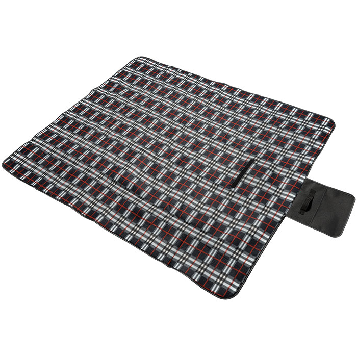 Plaid Picnic Blanket 10