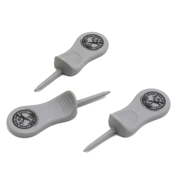 Promotional One Prong Divot Tools 1