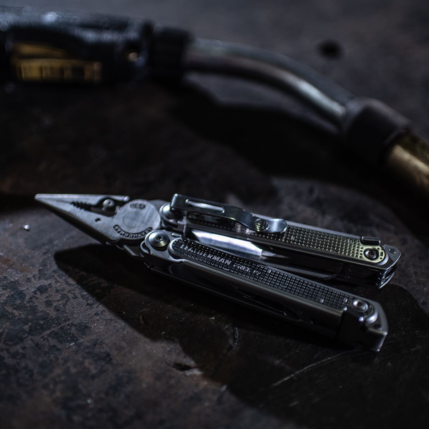 Leatherman® Free™ P2 13