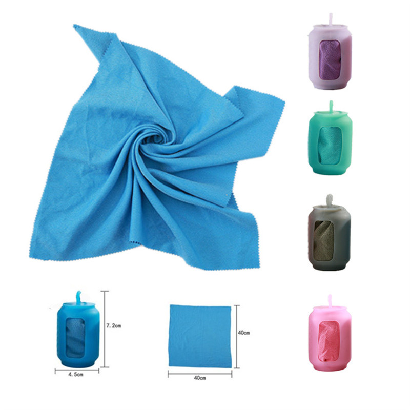Quick Dry Travel Towelwith Silicone Pouch and Carabiner 2
