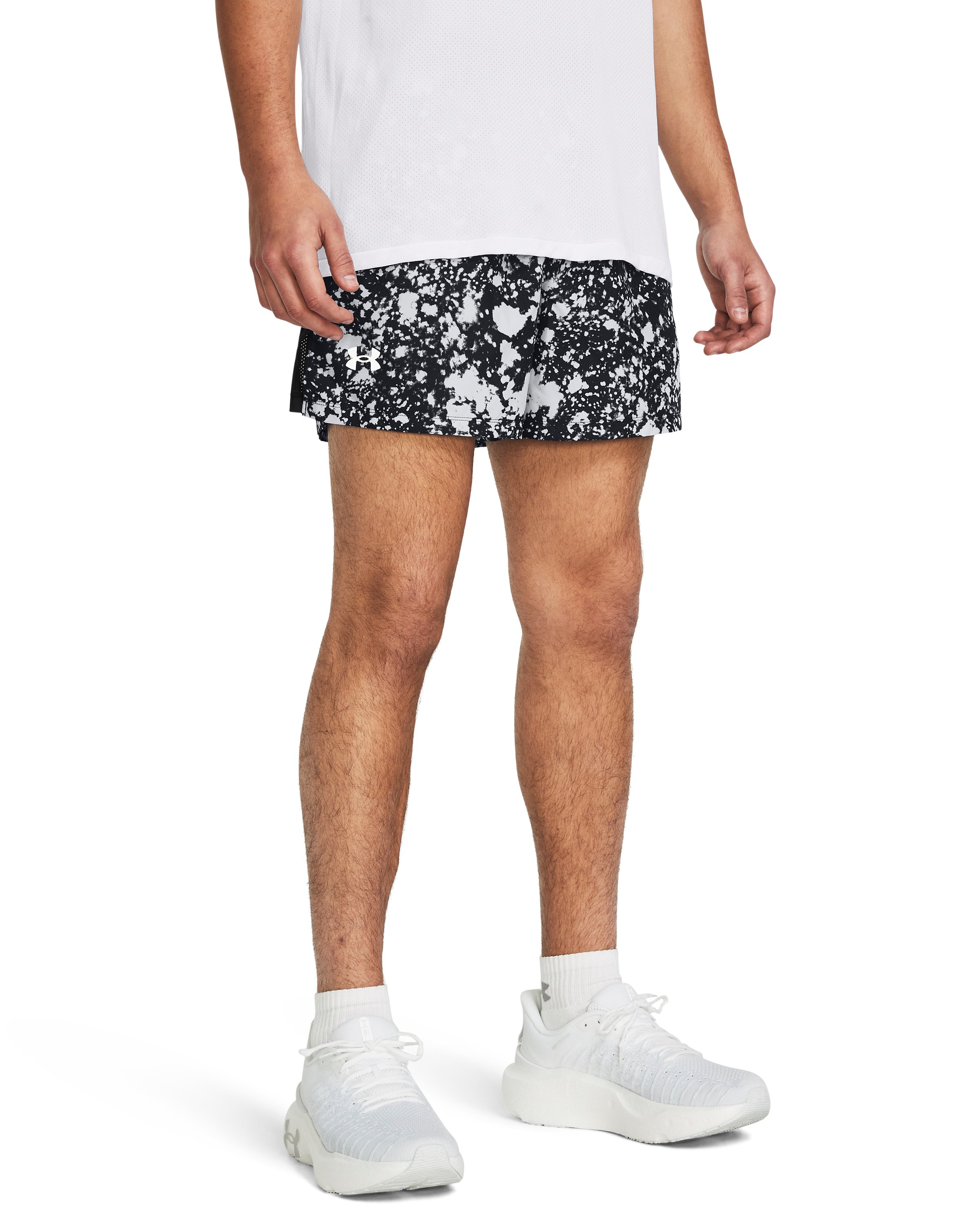 UA Launch Men's 5 Shorts 2