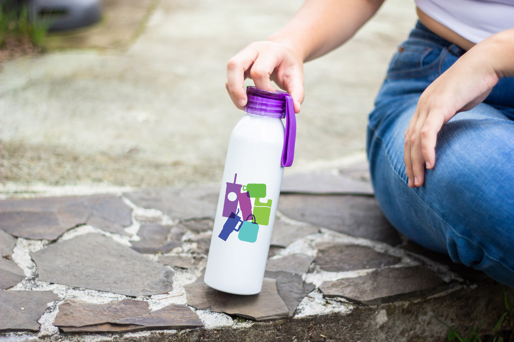 22 oz Regis Bottle 17