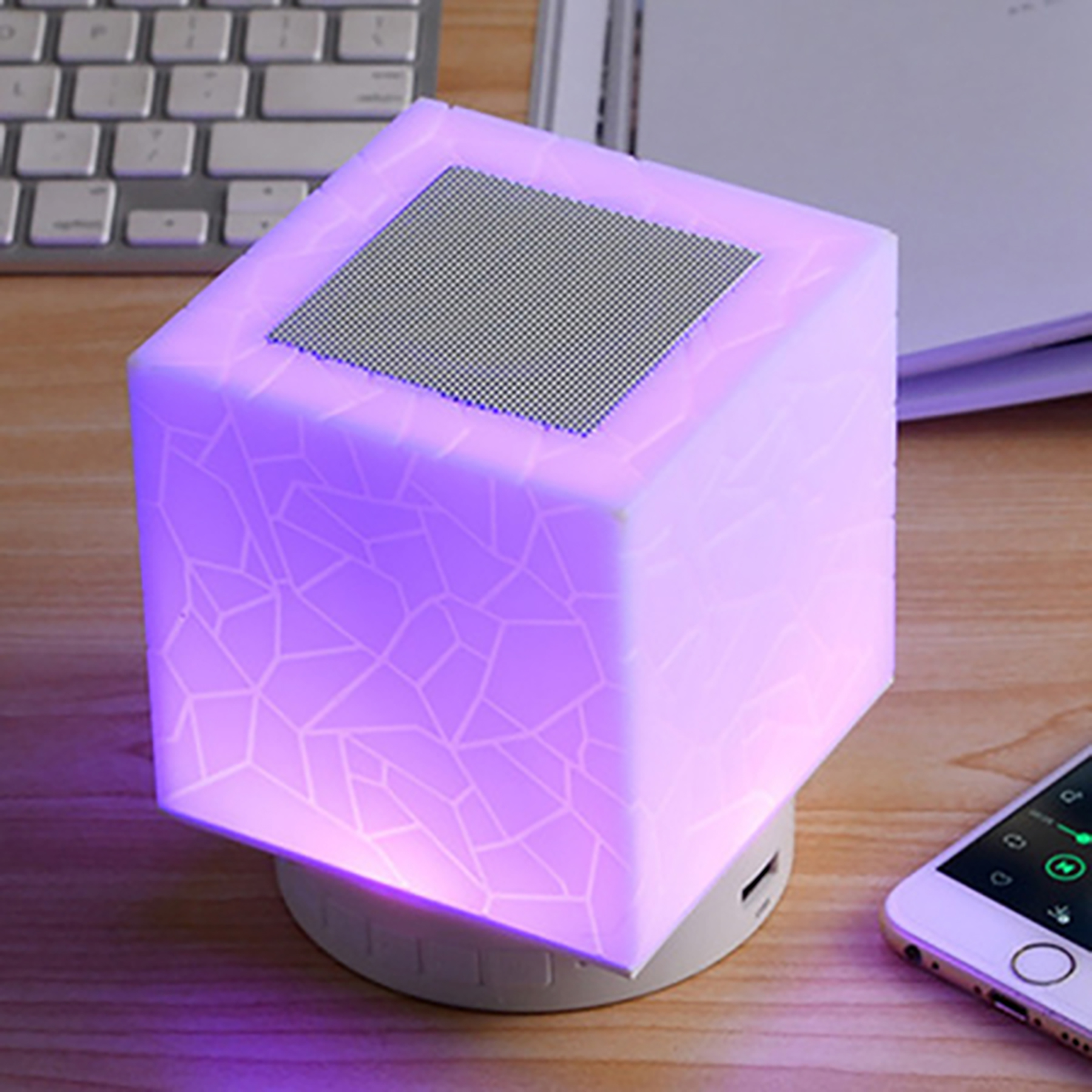 Wireless Bluetooth Speaker With Small Night Light 2