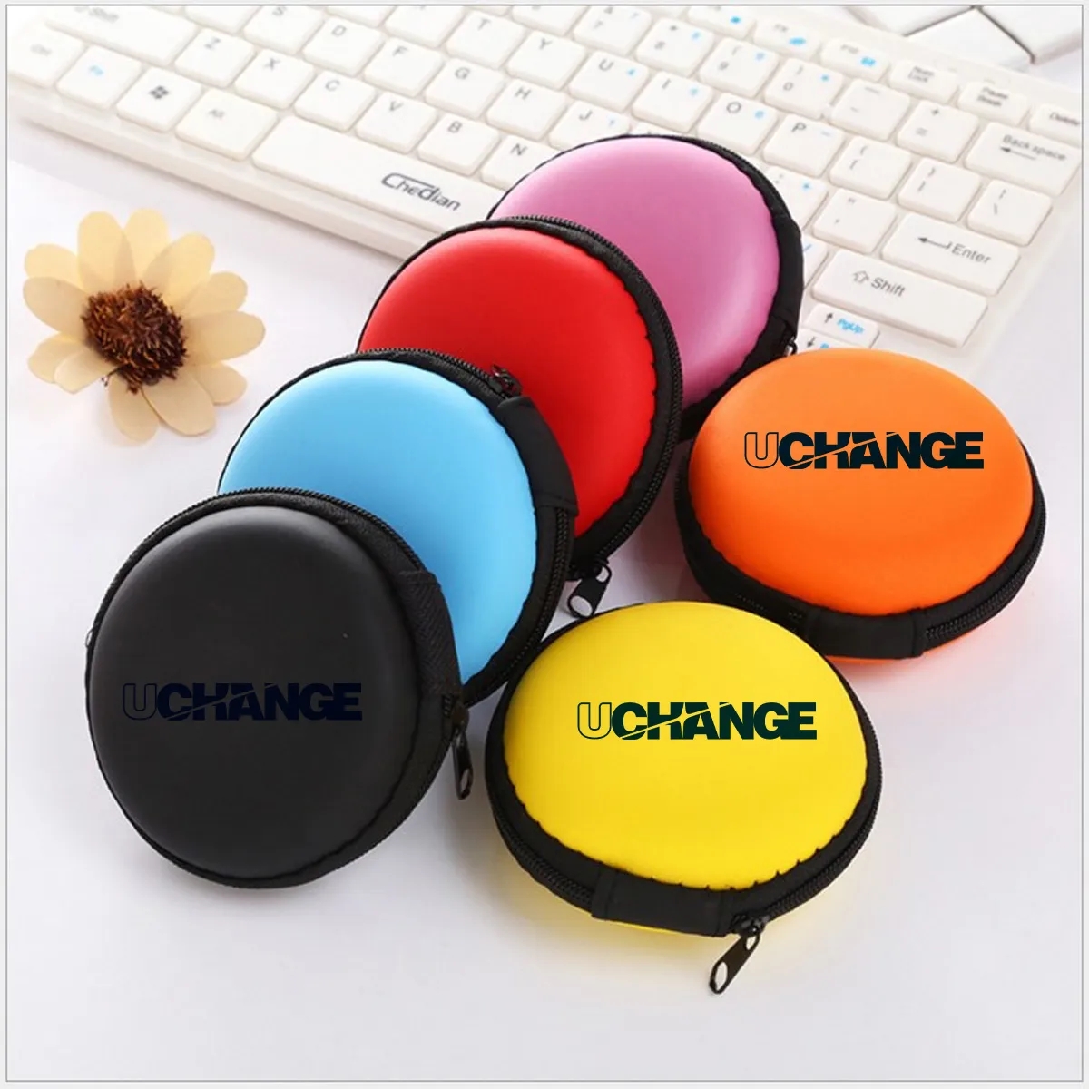 Compact Round Earbud Case With Zipper 3