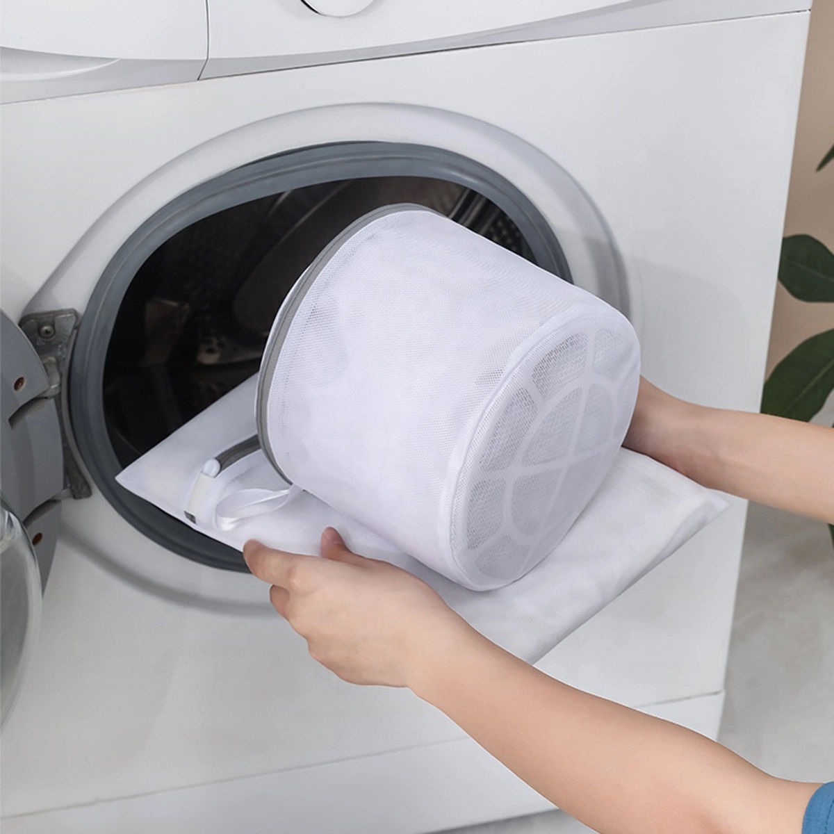 Mesh Laundry Bag 2