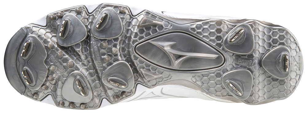 9-Spike Swift 7 Low Women's Metal Softball Cleat 2