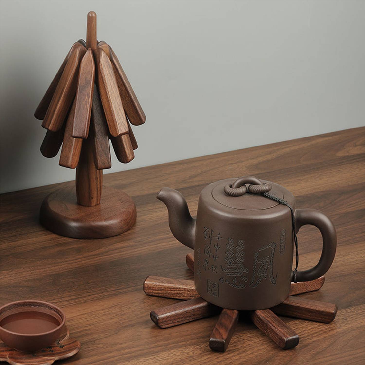 Christmas Tree Shape Black Walnut Heat Insulation Pad 7