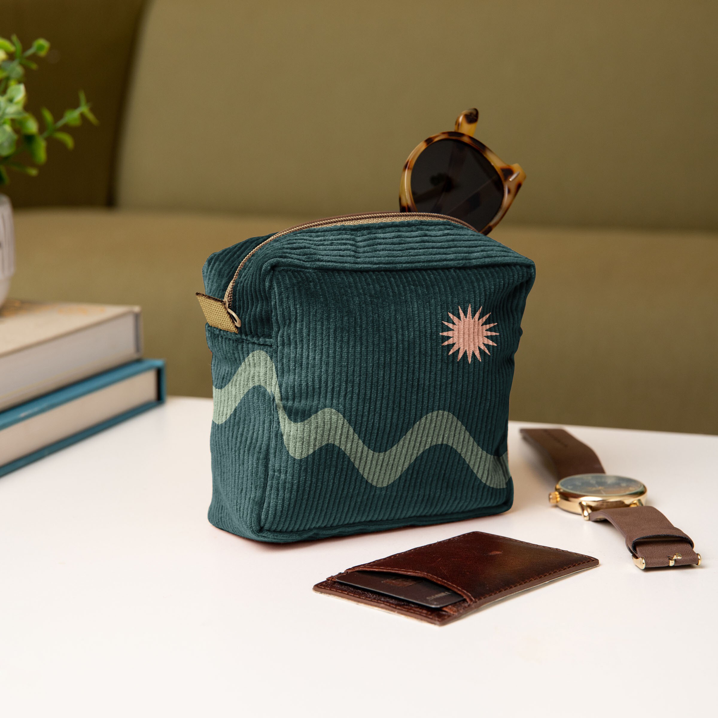 MOD POUCH - MEDIUM - CORDUROY 2