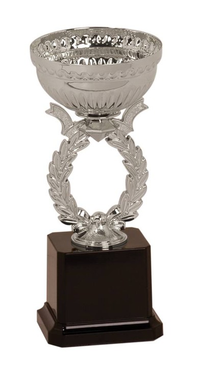 7-1/2" Silver Wreath Cup with Plastic Base 2