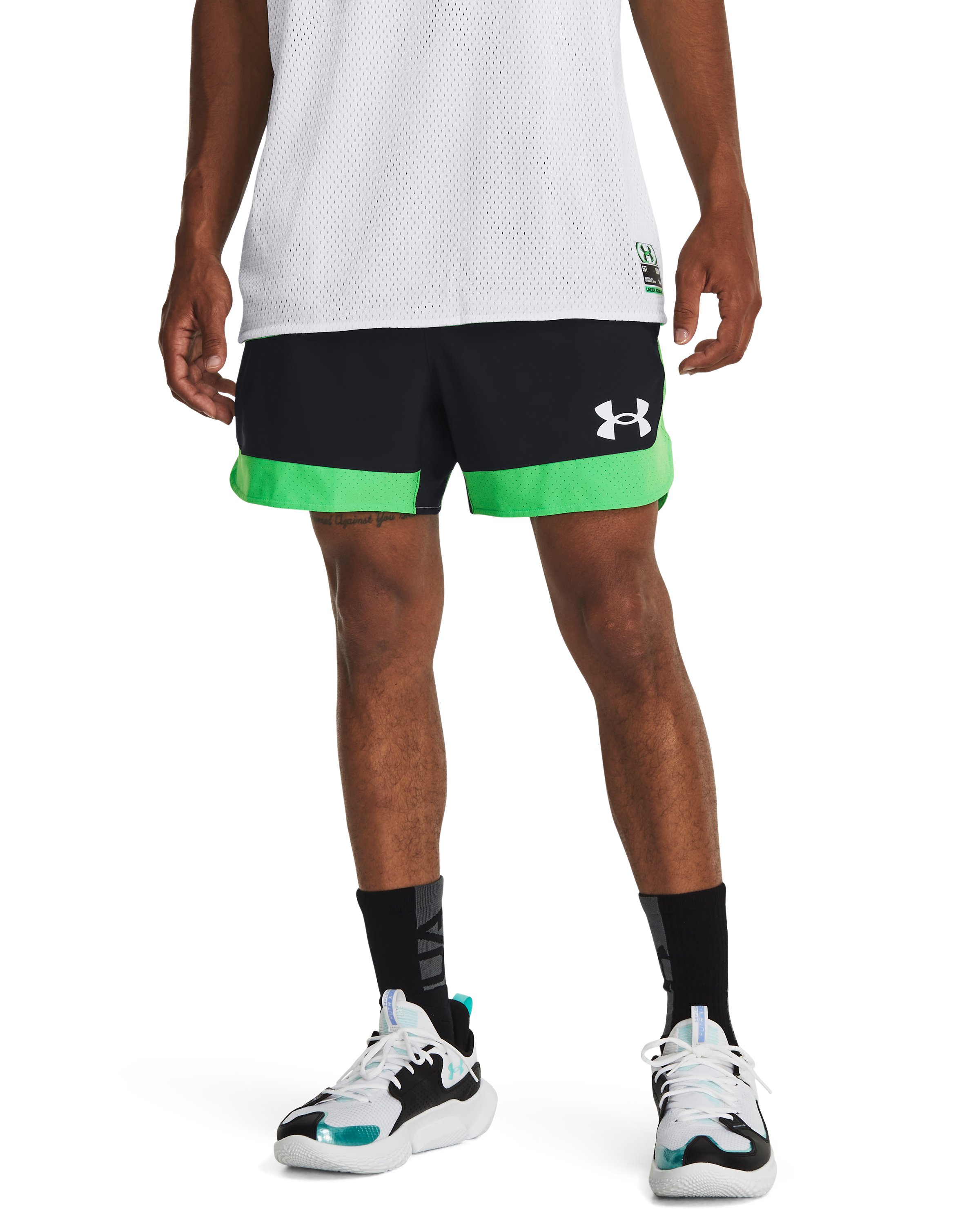 UA Baseline Men's 5 Shorts 2
