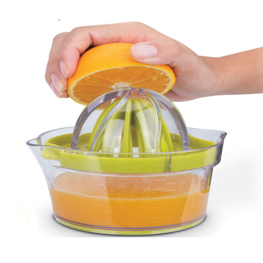 Manual Juicer / Fruit Squeezer with 17oz Built-in Strainer Measuring Cup and Grater 3