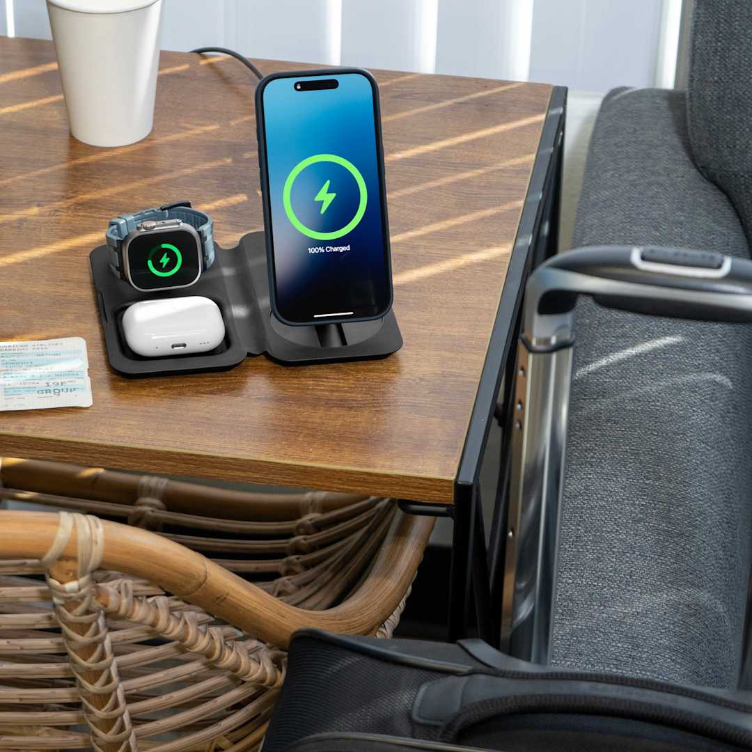 Nimble Fold 3-in-1 Wireless Charger 105