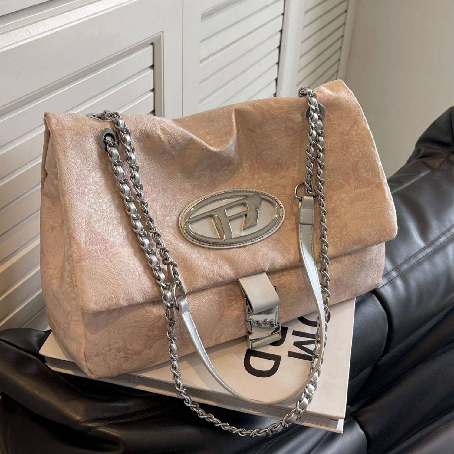 Oxford cloth High sense large capacity for girl tote bag, custom tote bag with logo imprint 3