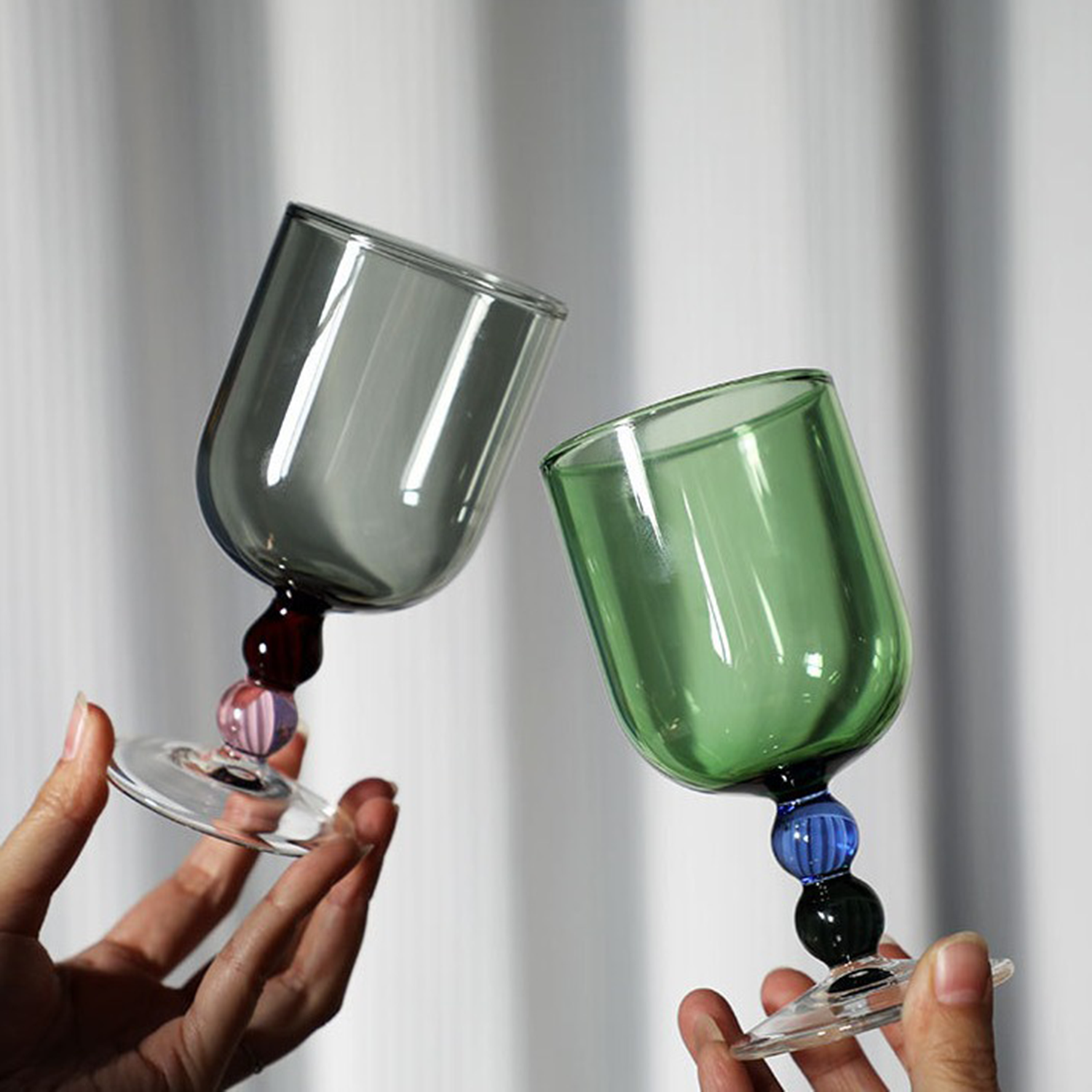 Creative Vertical Wine Glass 4