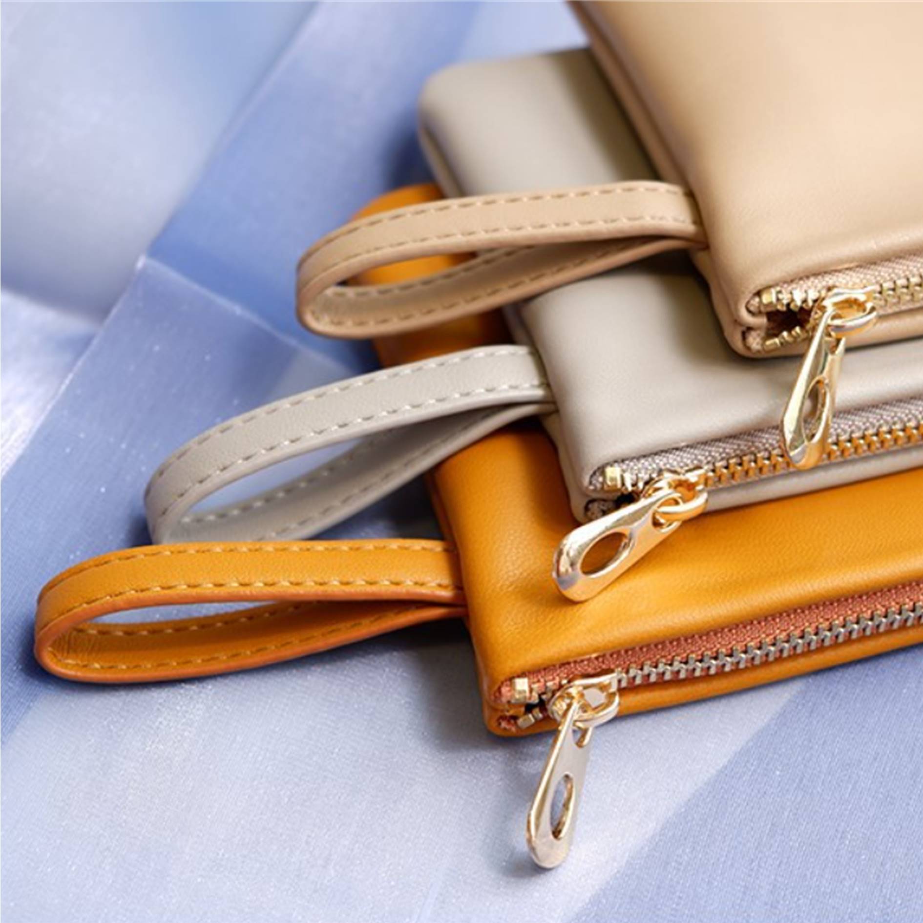 Soft PU Portable Cosmetic Pouch 4
