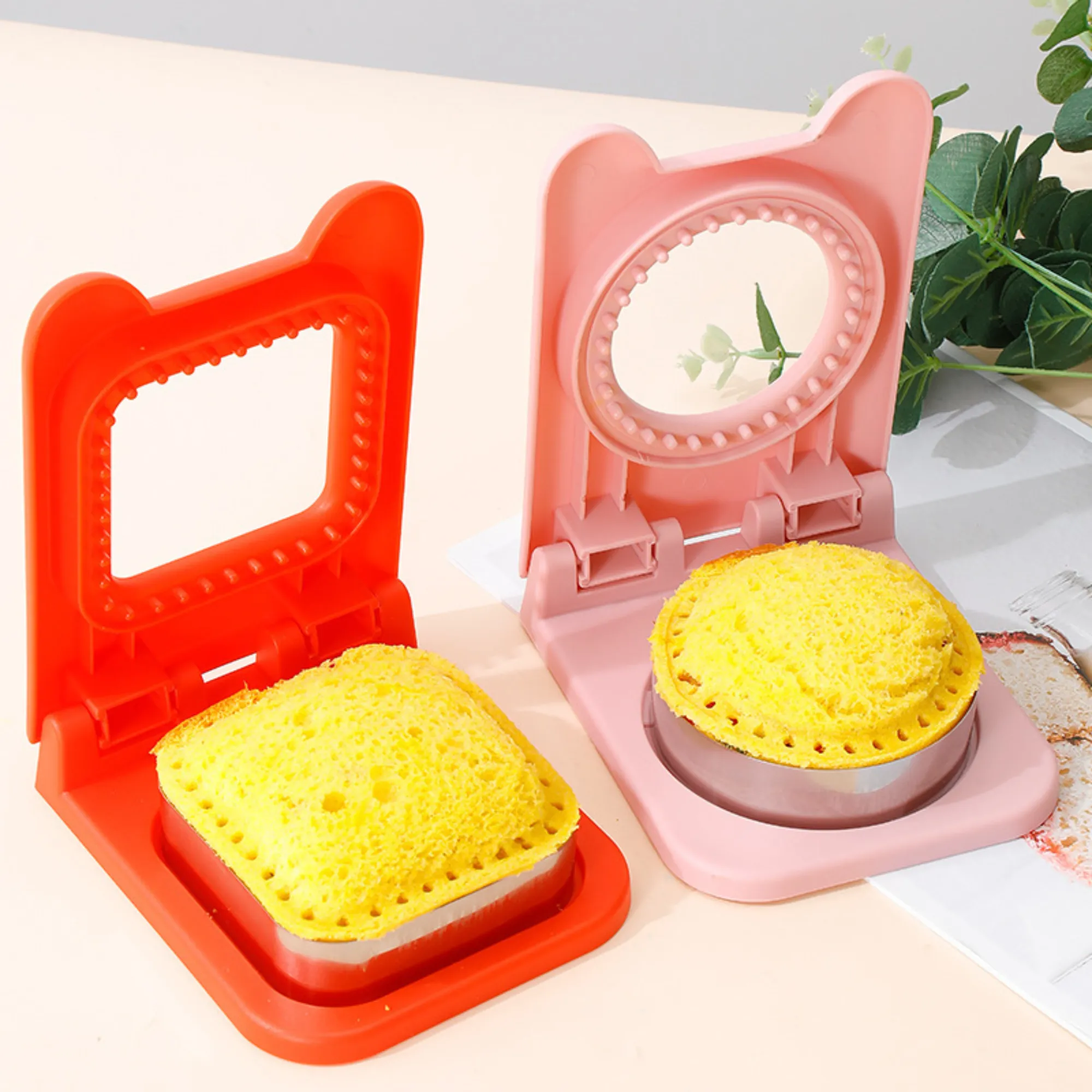Colorful PP and Stainless - steel DIY Sandwich Molds 2