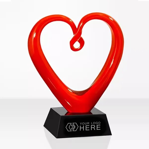 Red Heart Art Glass Award 2