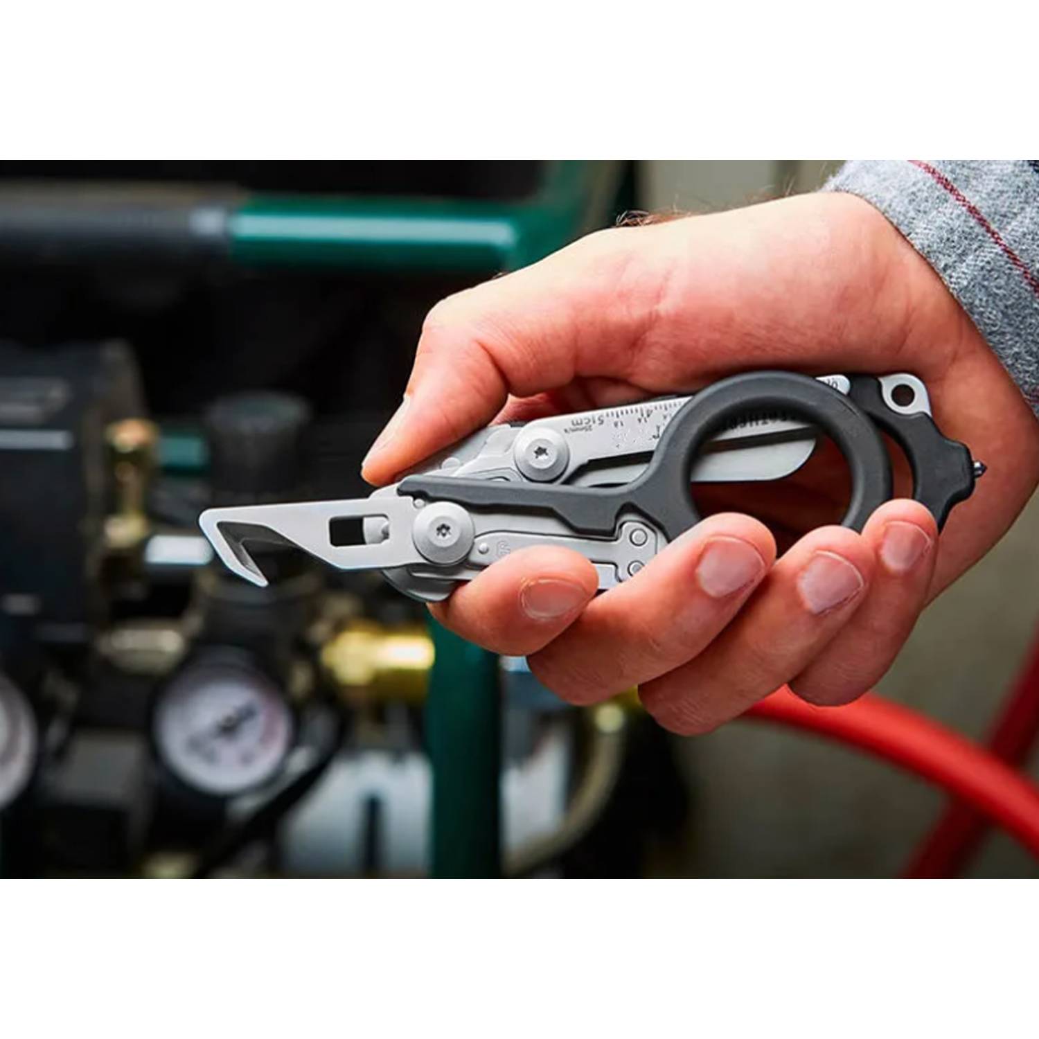 Foldable Emergency Response Shears Medical Tactical Scissors 4