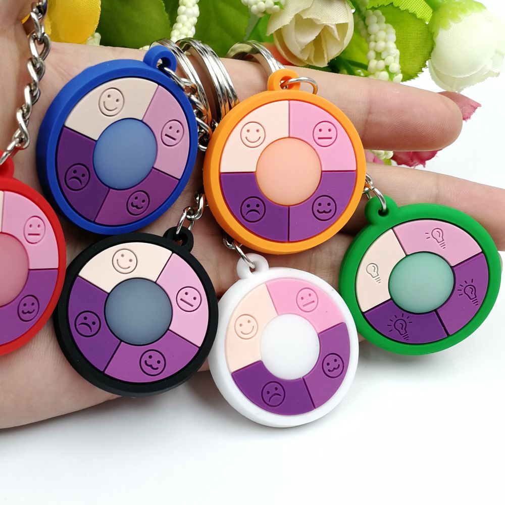Sun UV Keychain with UV ray detector 1