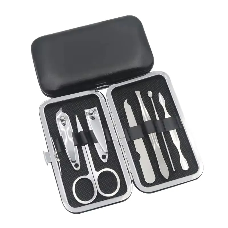Professional 7-In-1 Manicure Set 3