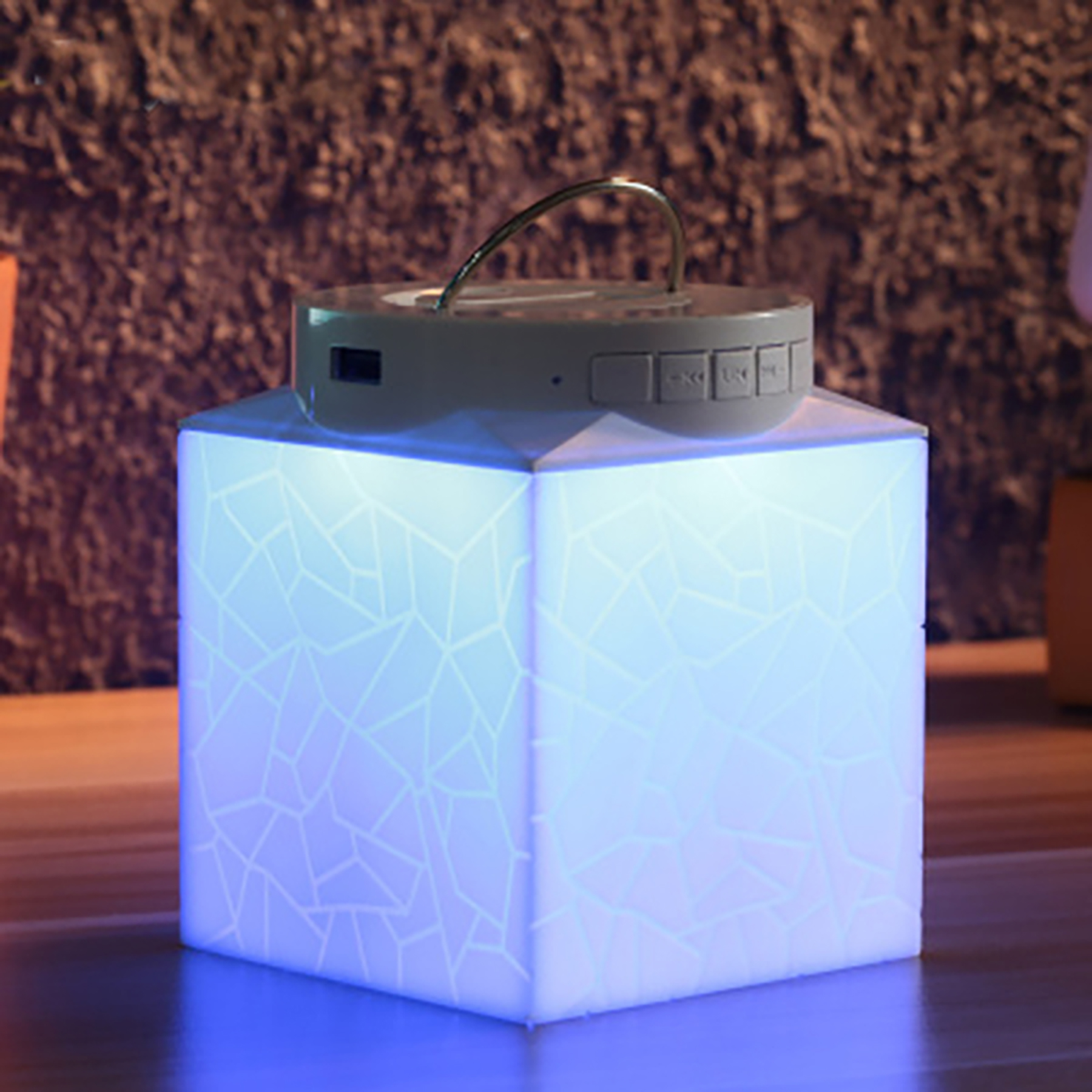 Wireless Bluetooth Speaker With Small Night Light 4