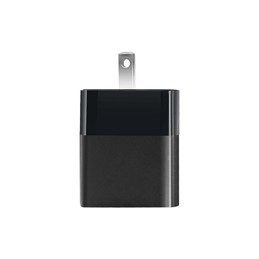 ChargeMaster Travel Kit with 10,000mAh Power Bank, Wall Charger & USB-C/Lightning Cable 11