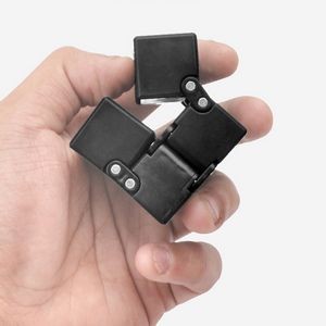 Stylish PU Leather Glasses Storage Clip With Magnetic Suction 10