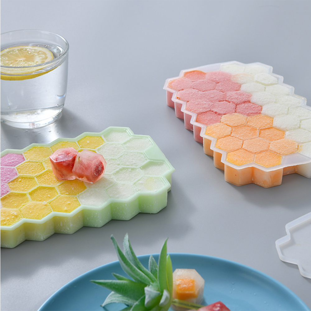 Honeycomb Silicone Ice Cube Tray 3