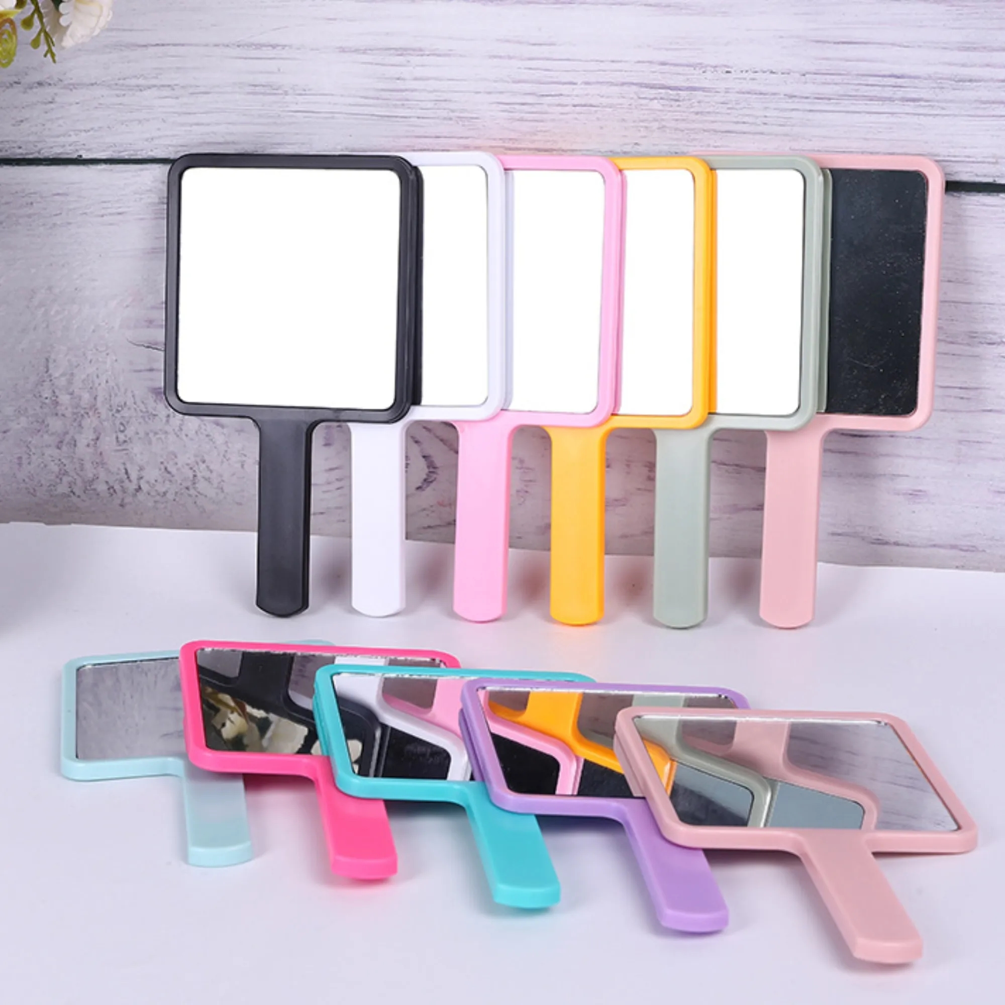 Portable Mini Makeup Mirror With Handled 4