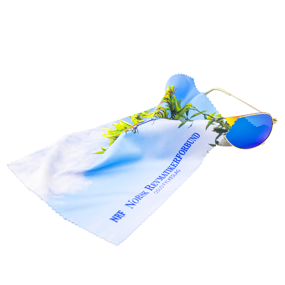 Microfiber Cleaning Cloth 6" x 7" 2