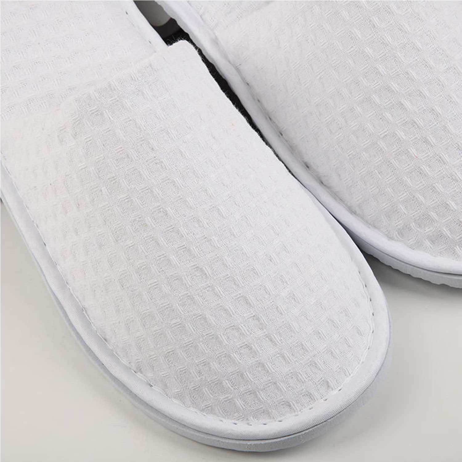 Disposable Closed Toe Waffle Slippers 6