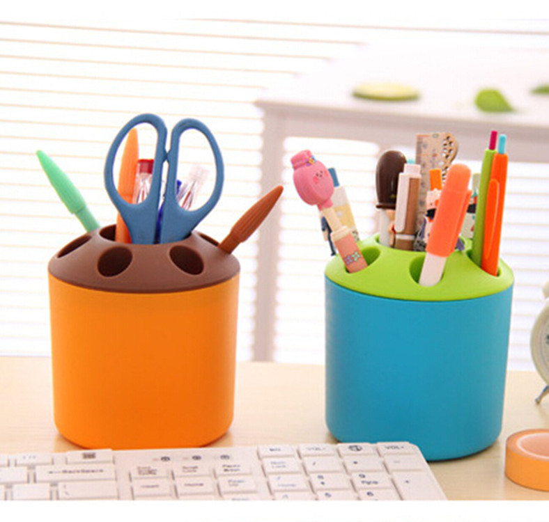 Multifunctional Toothbrush Holder 2