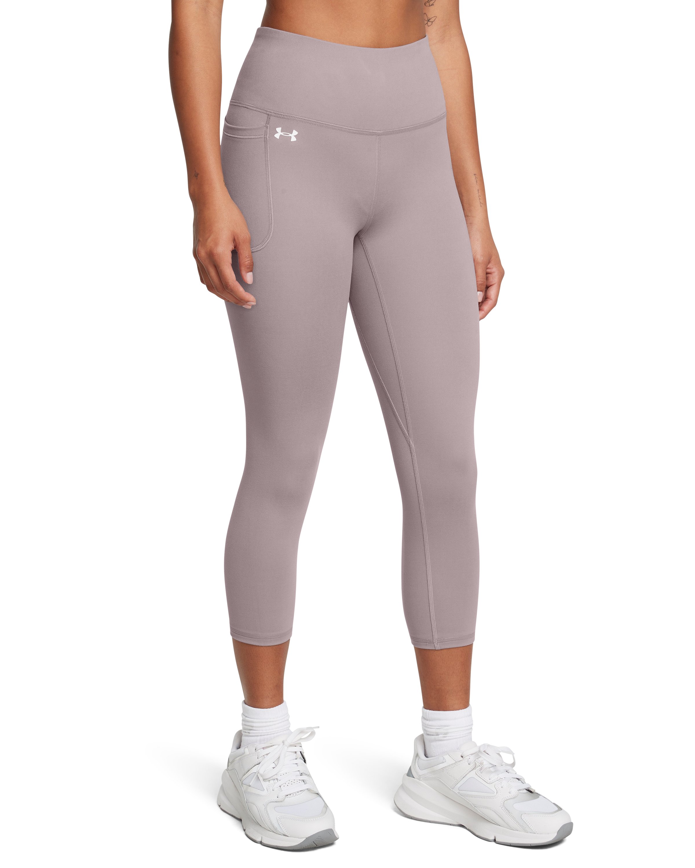 UA Motion Women's Capris 2