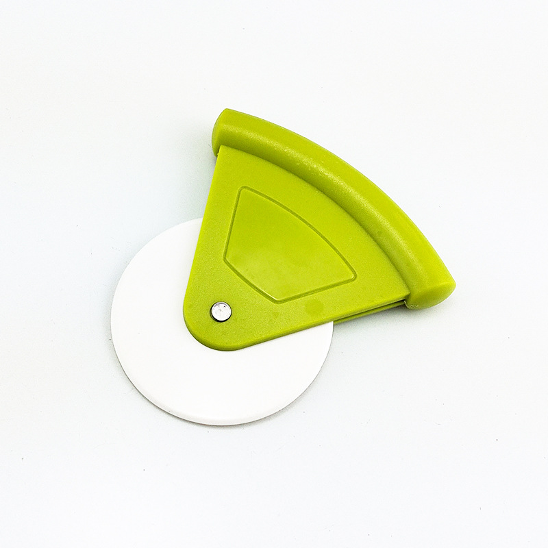 Pizza Shaped Plastic Pizza Cutter Wheel 4