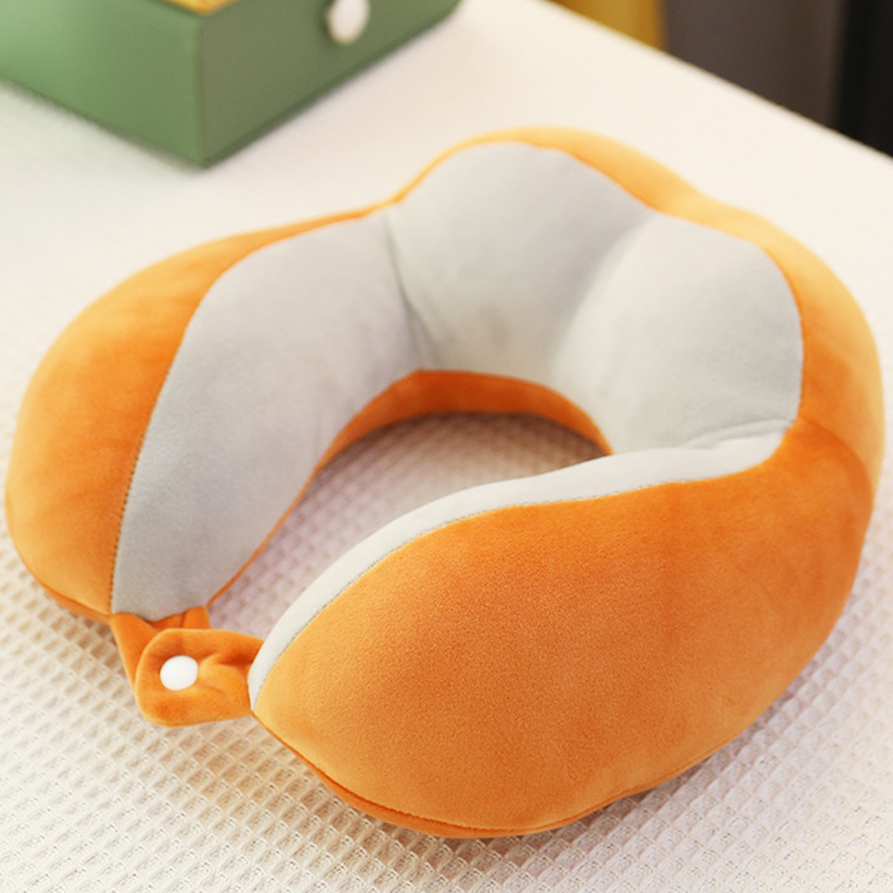 Spandex Nap U-shaped Pillow 4