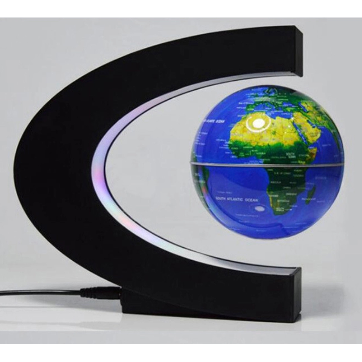 Floating Speaker with Lamp Spinning in Air 6