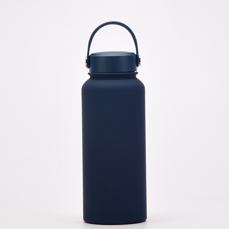 33 OZ Stainless Steel Sports Bottle / Handlings 9