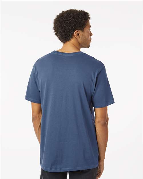 Unisex Classic T-Shirt - 200 72