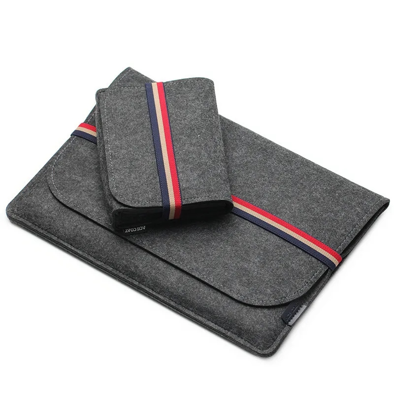 Two-in-One Felt Laptop Sleeve 3