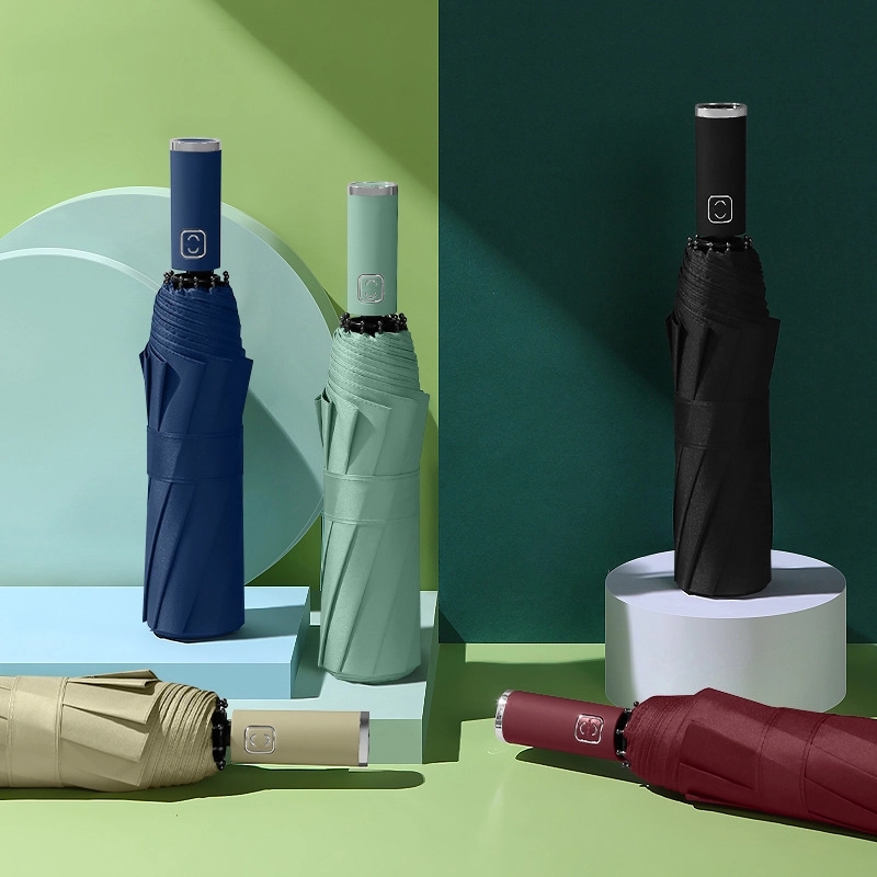 Windproof Travel Automatic Umbrella with Flashlight Handle 2