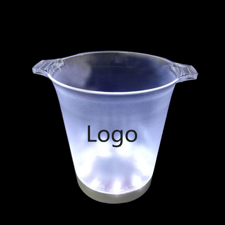 4.5L Large Acrylic LED Gradient Lighted Ice Bucket / Handle 2