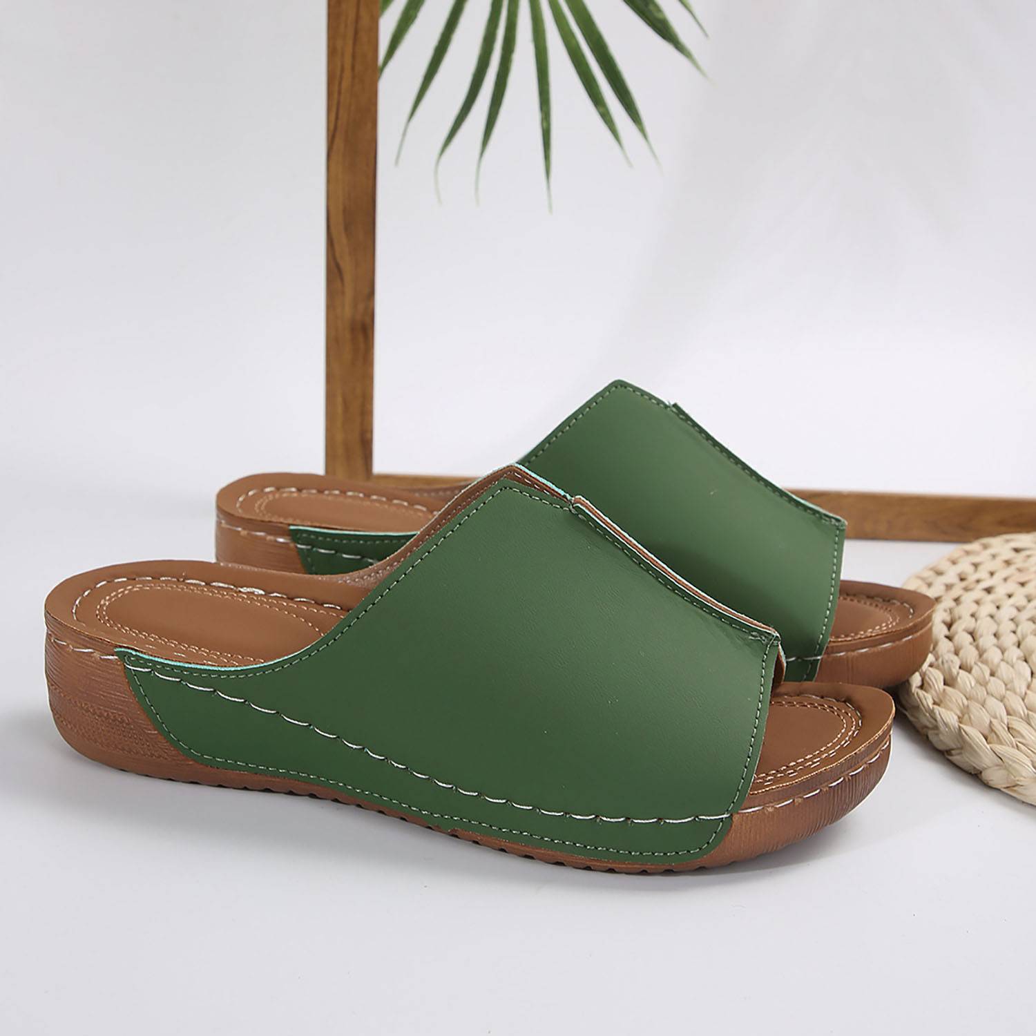 Fashionable Womens Solid Color Sandals 1