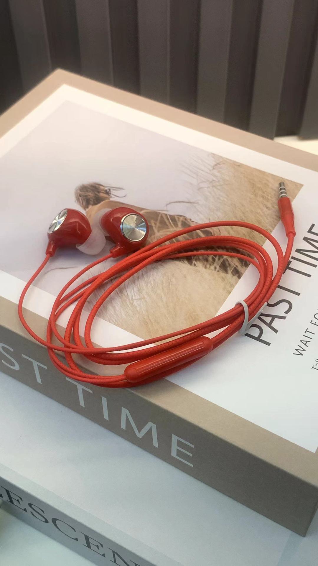 Ear Buds 2