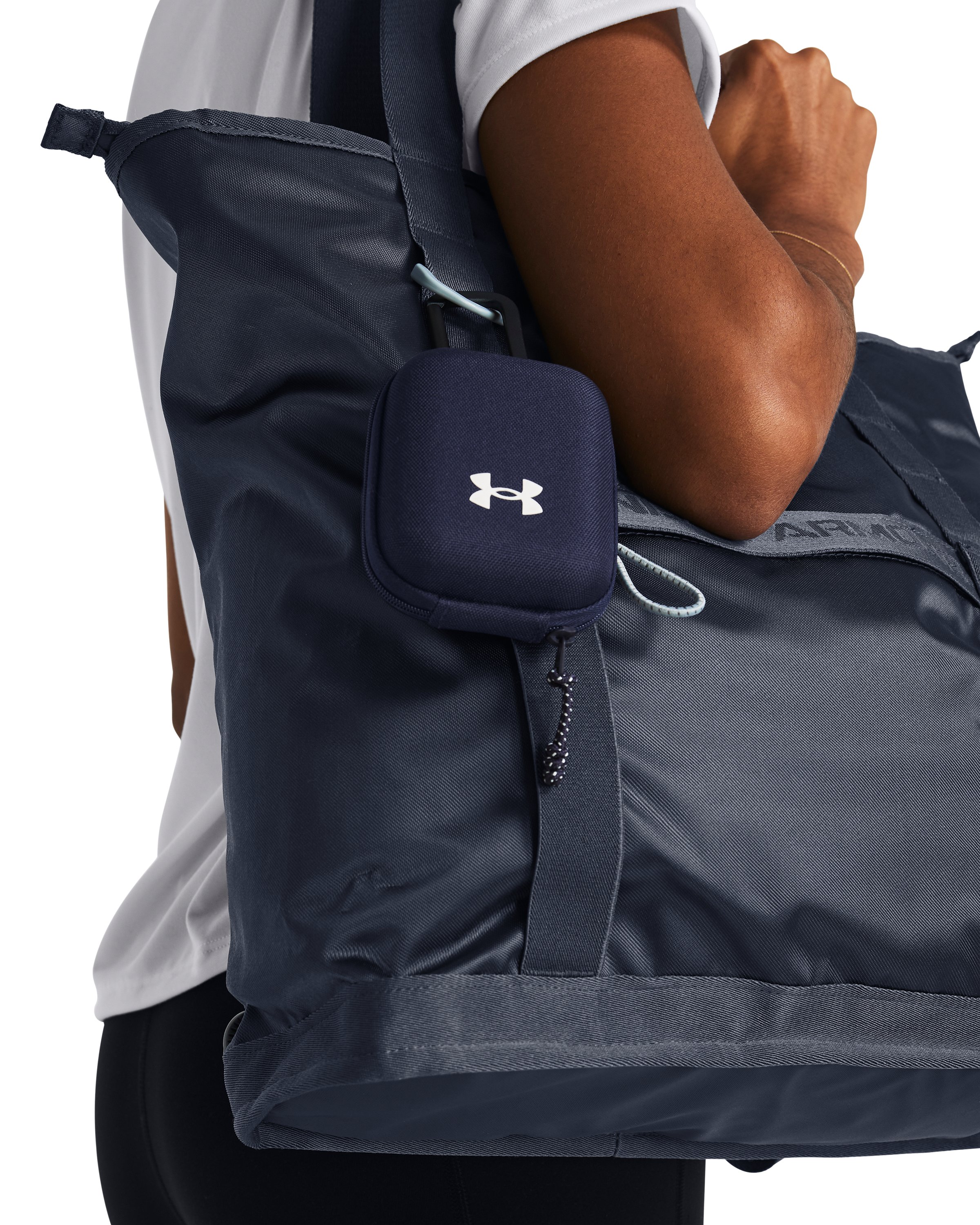 UA Contain Micro Case 25