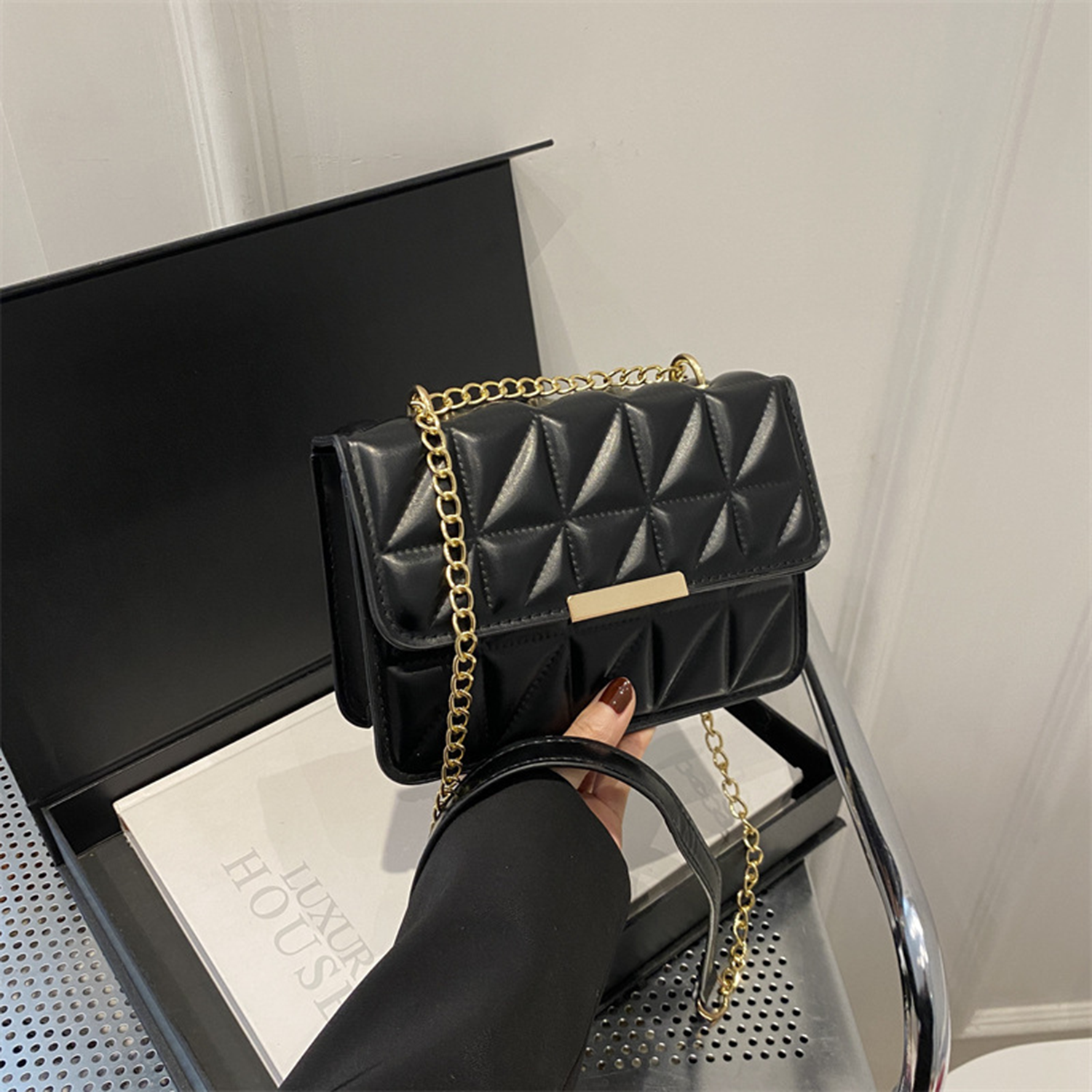 Stylish Geometric Embroidery Faux Leather Shoulder Bag 2