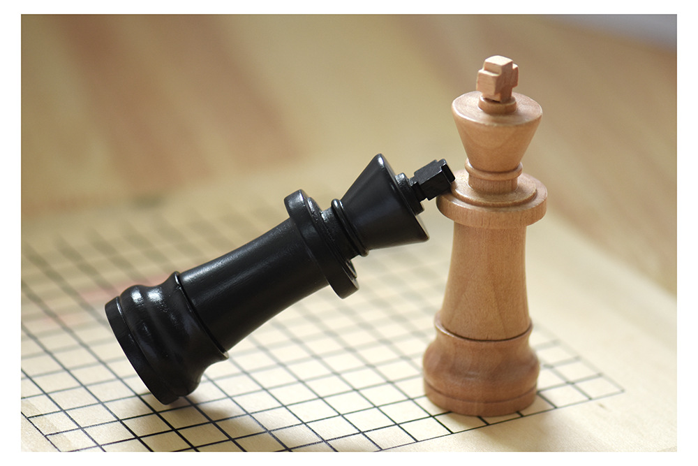 4GB Wood International Chess Shape USB Flash Drive 3