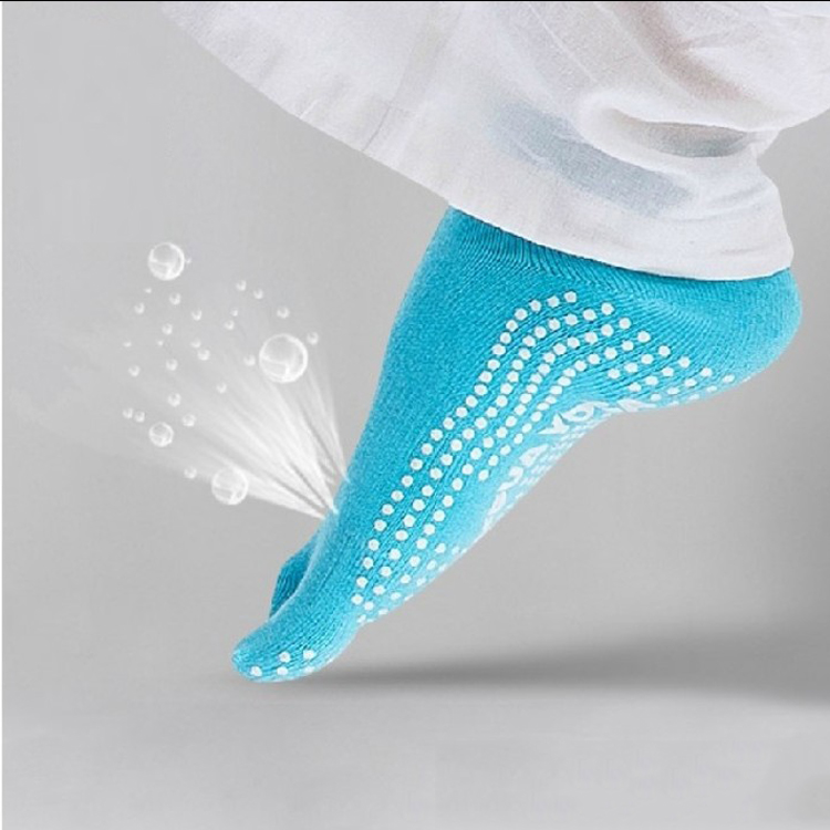 Yoga Socks 2