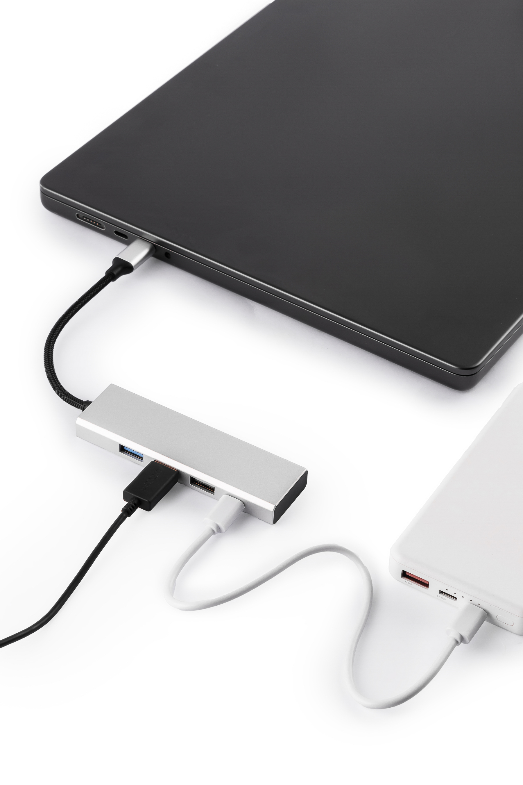 Recycled Super Speed Hub with Data Transfer 12