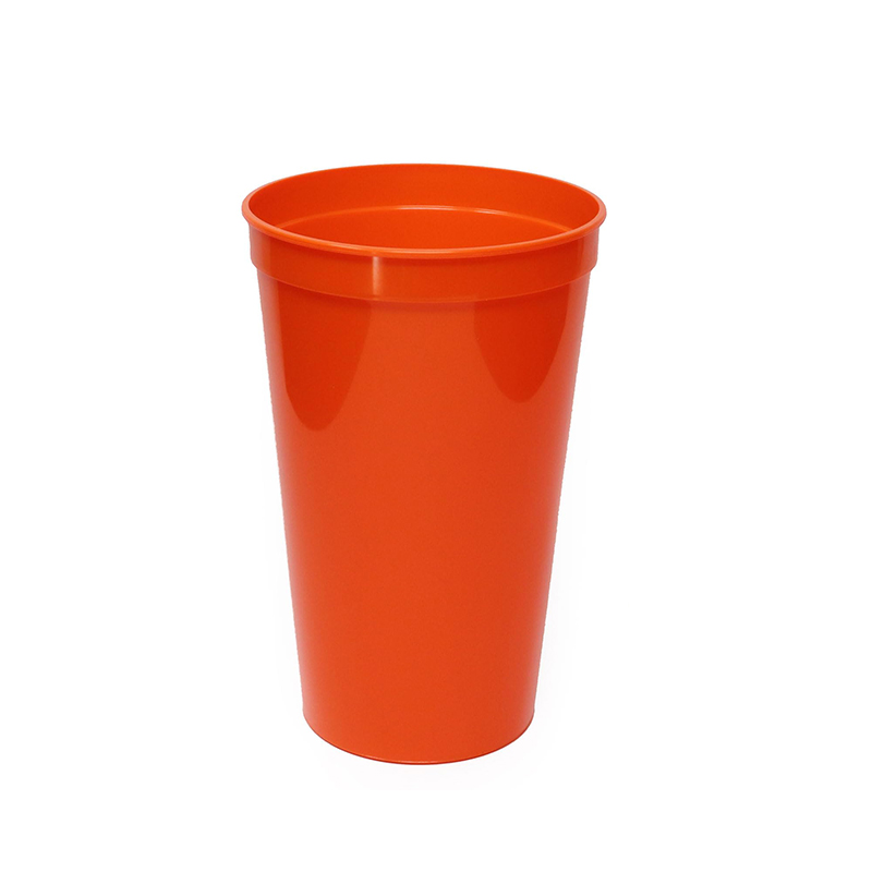 12 oz. Plastic Stadium Cups 9