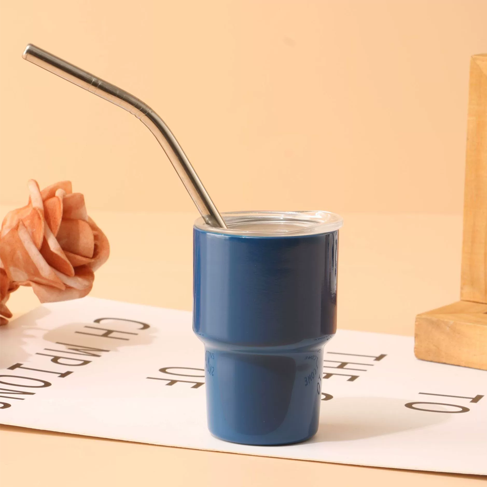 Small Tumblers with Lids and Straws 5